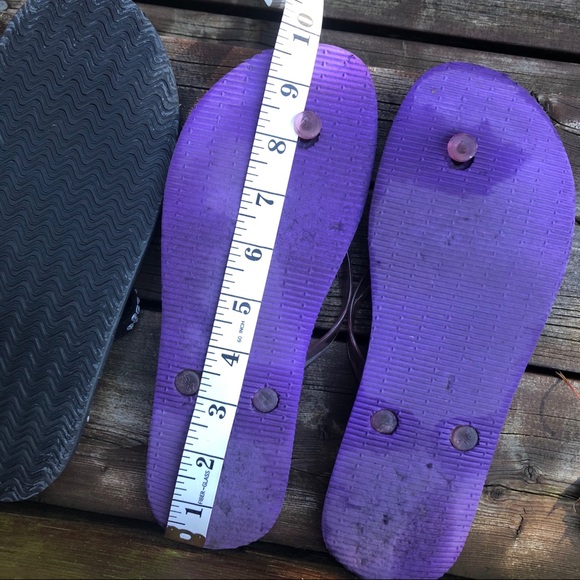 3 pairs of Flip Flops - Picture 14 of 14